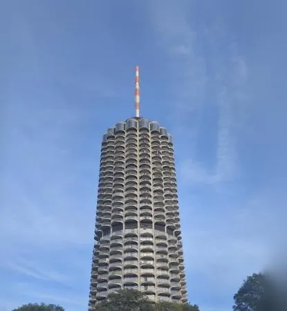 Royal - Sky - Suite Augsburg Buitenkant foto