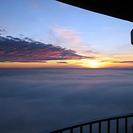 Royal - Sky - Suite Augsburg Buitenkant foto